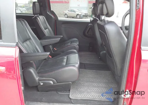 2014 Dodge Grand Caravan R/T z USA, uszkodzony, nr VIN 2C4RDGEG2ER431317